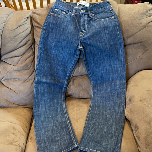 Levi’s - Picture 2 of 5